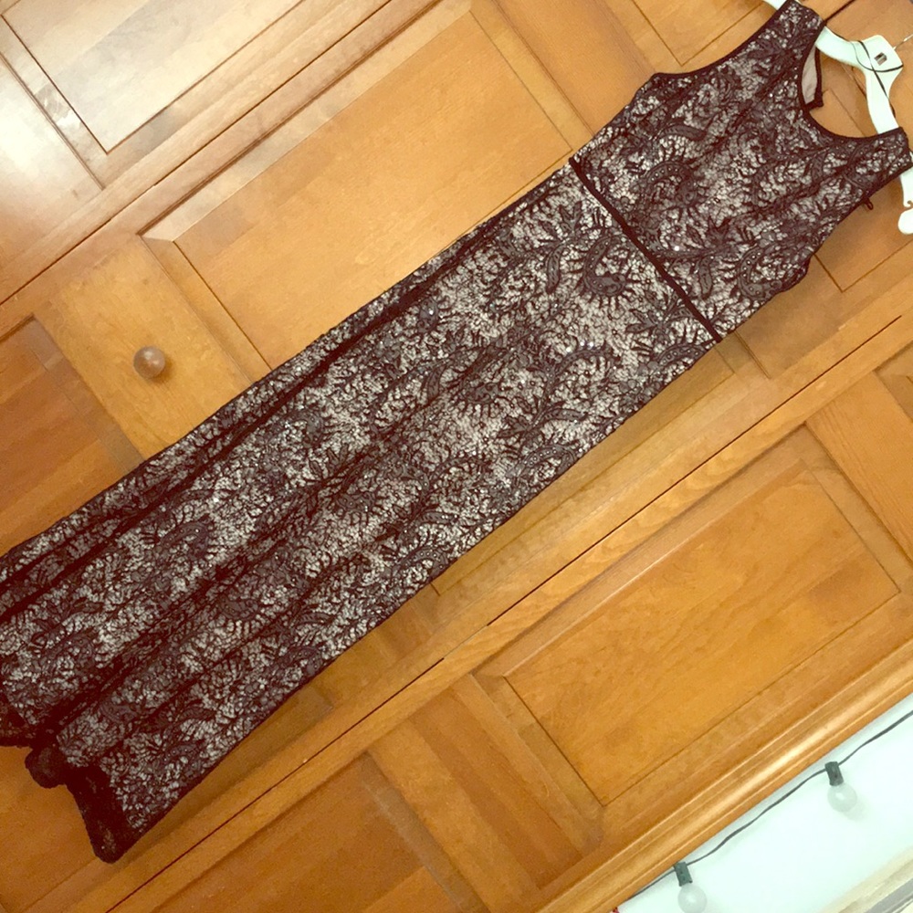 Elegant lace dress